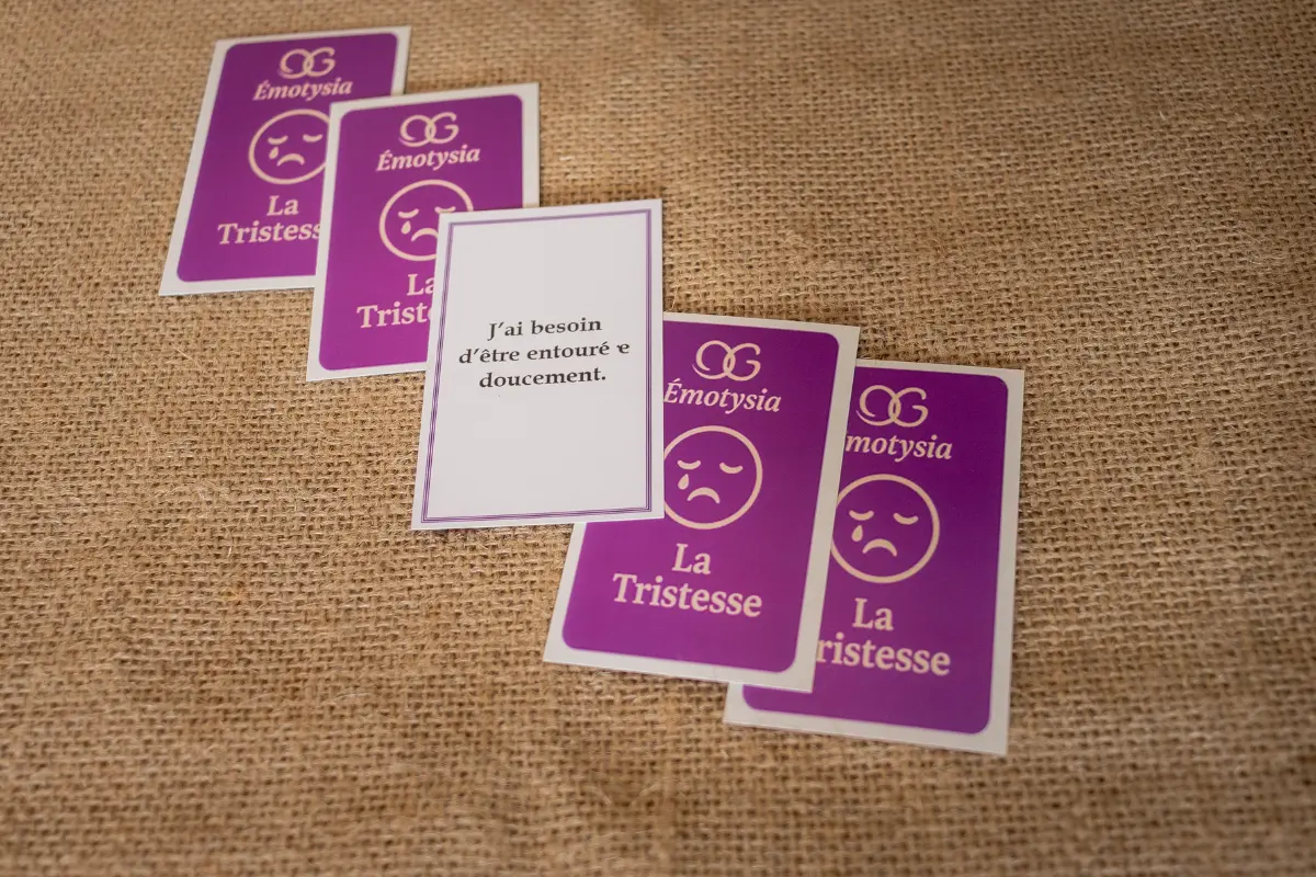 Émo-cartes Ado : Jeu de cartes émotions pour communiquer sans clash – « Je veux mieux communiquer avec mon adolescent »