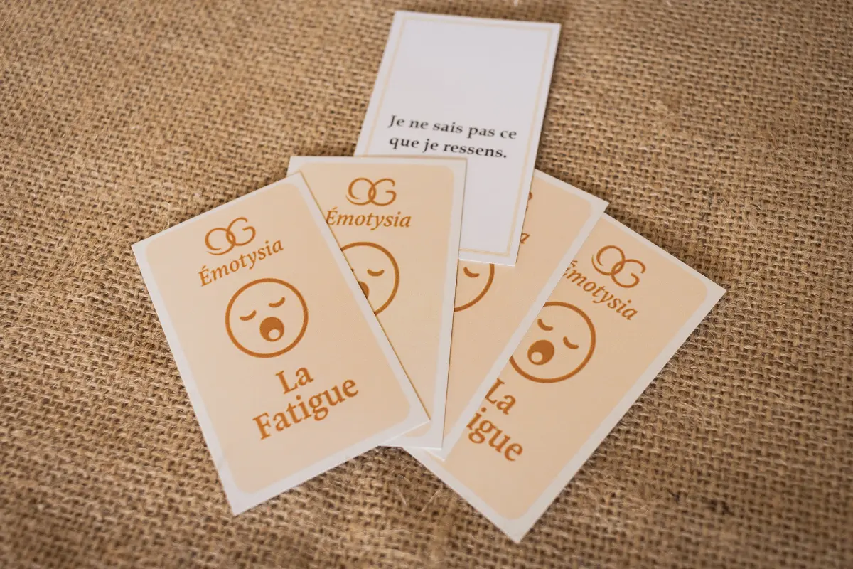 Émo-cartes Ado : Jeu de cartes émotions pour communiquer sans clash – « Je veux mieux communiquer avec mon adolescent »