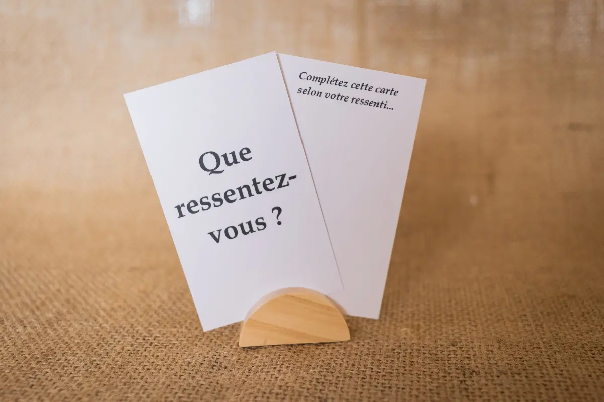 Émo-cartes Ado : Jeu de cartes émotions pour communiquer sans clash – « Je veux mieux communiquer avec mon adolescent »