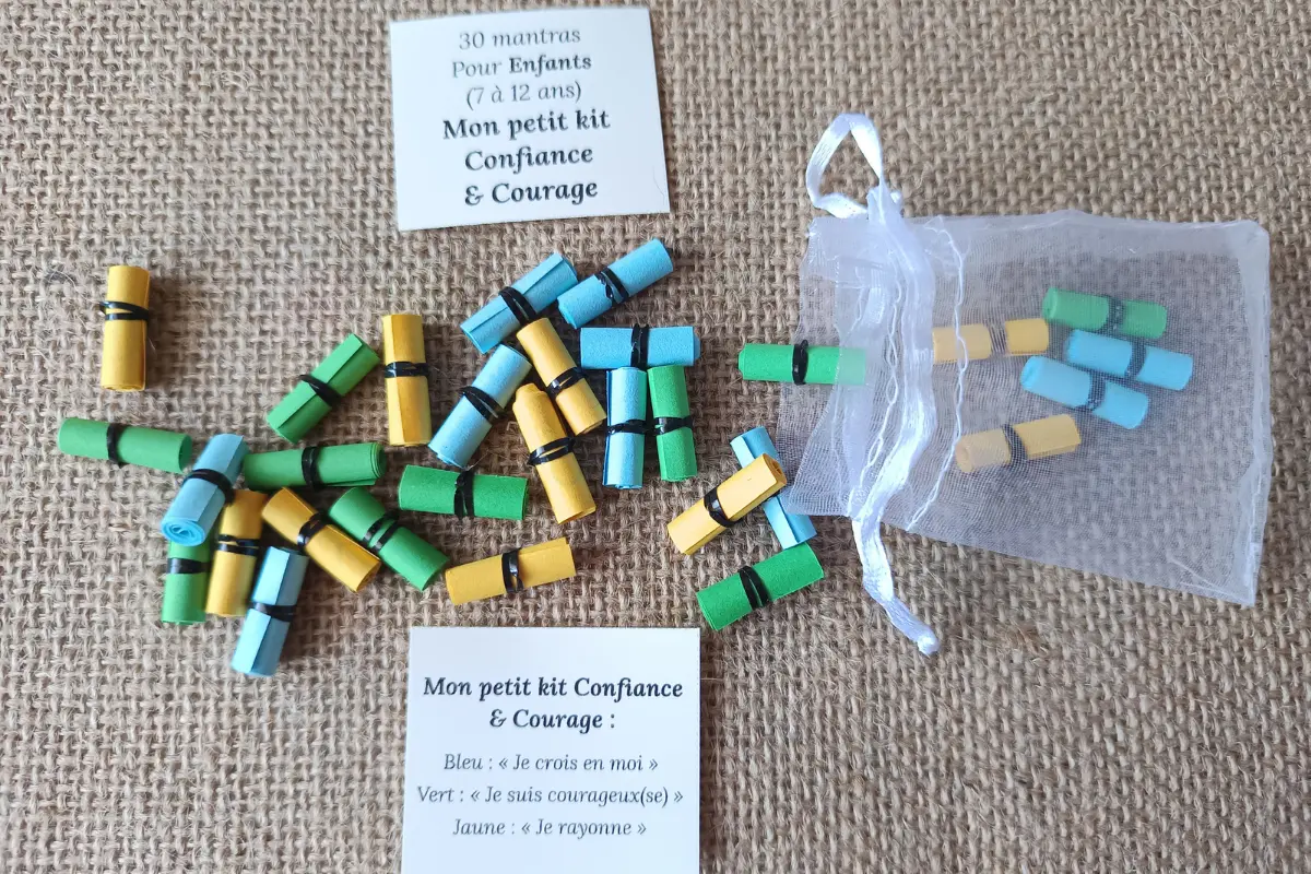 30 Mantras émotions (Enfants) : Kit Confiance et Courage – « J’accompagne les émotions de mon enfant (7-12 ans) »