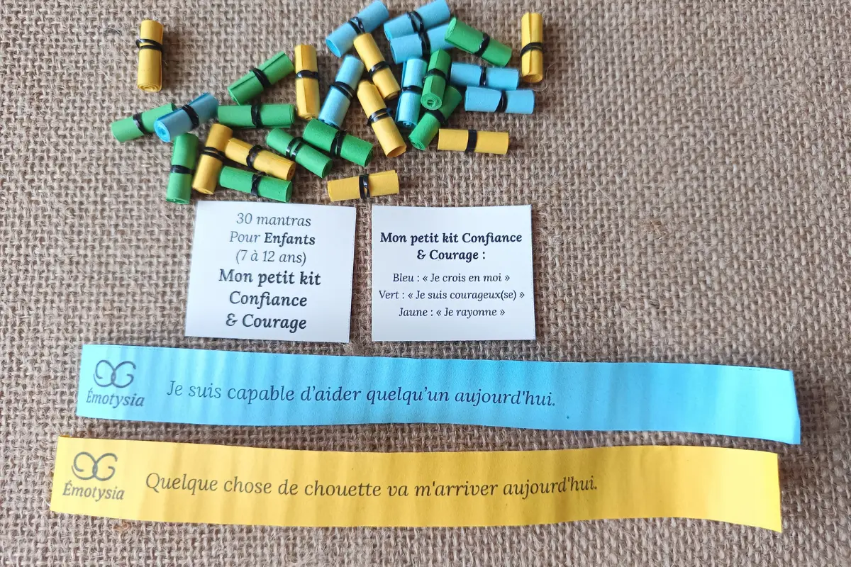 30 Mantras émotions (Enfants) : Kit Confiance et Courage – « J’accompagne les émotions de mon enfant (7-12 ans) »